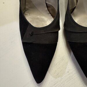 Vintage 1950's Black Velvet Pumps with Grosgrain Bow Detail Size 7M